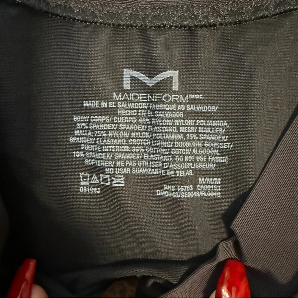 Maidenform Under Bust Shapewear‎ ~Med Black